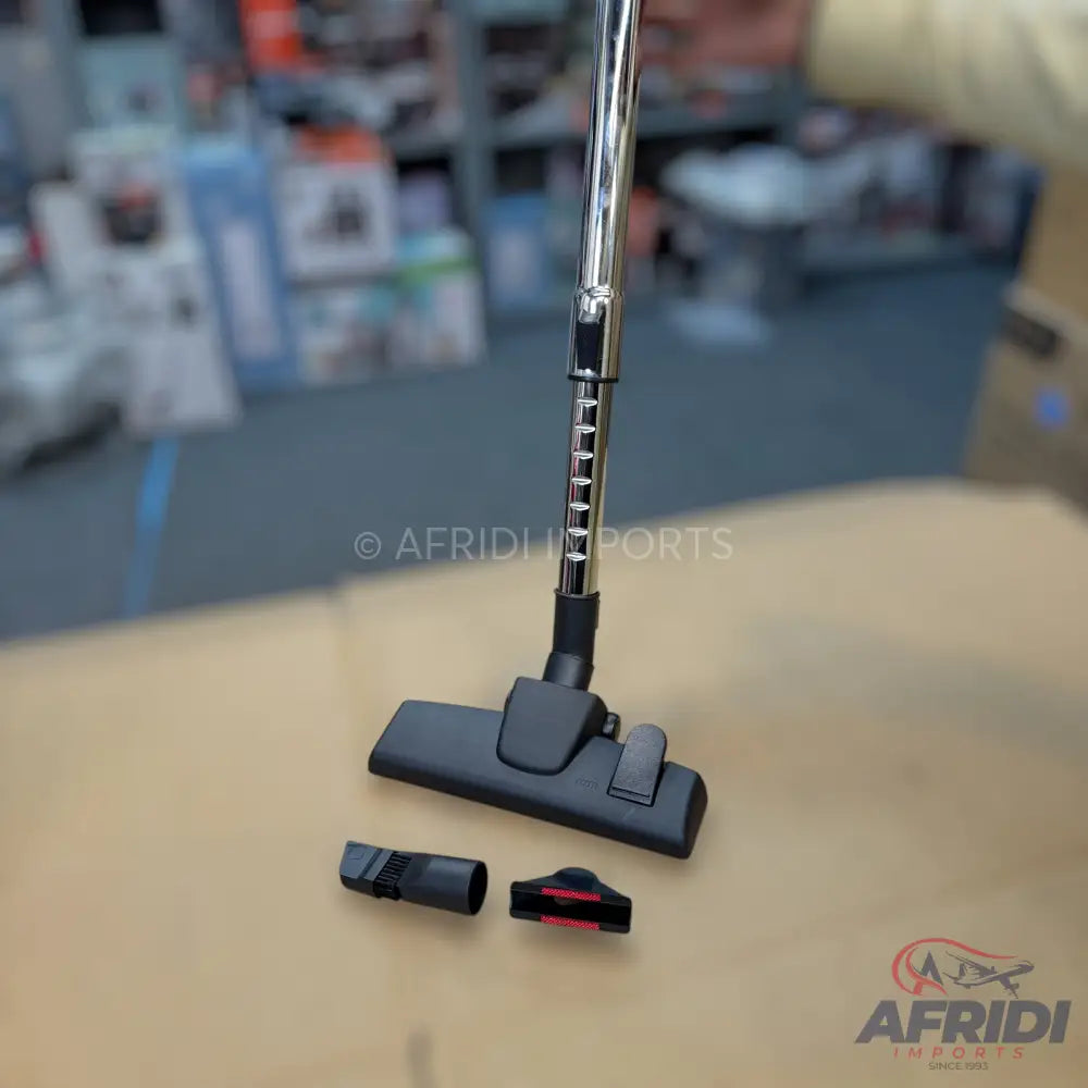 Kolax 4L Electric Vacuum Cleaner - German Lot