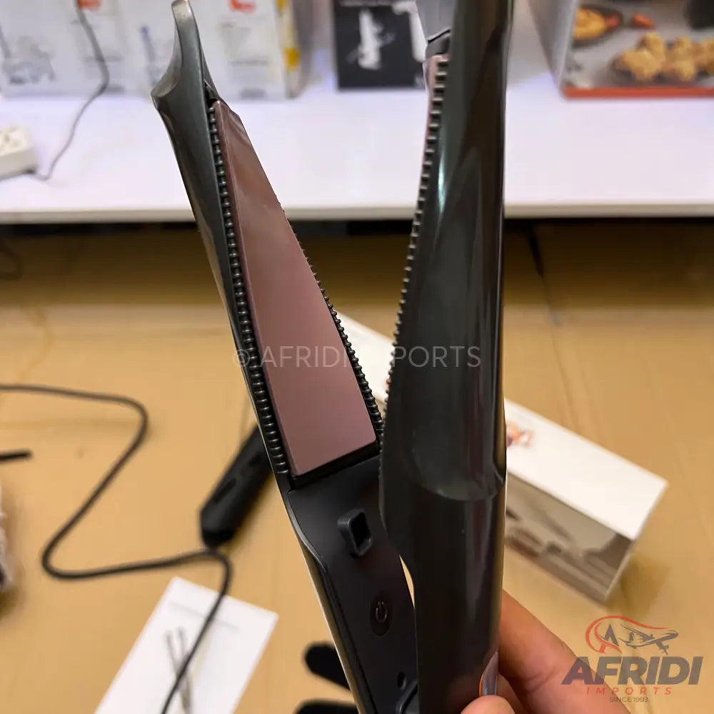 Lot Imported 2-in-1 Hair Straightener & Curler