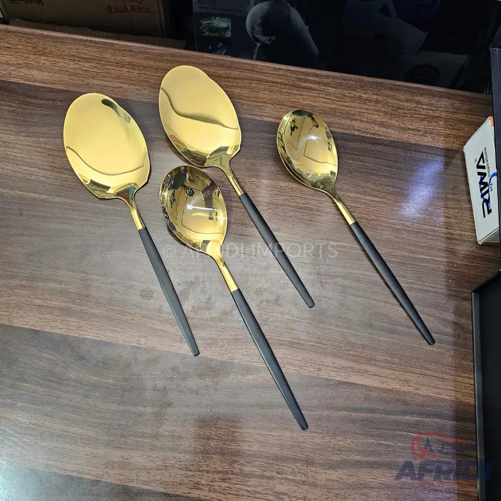 Lot Imported 28 Piece Cutlery Set