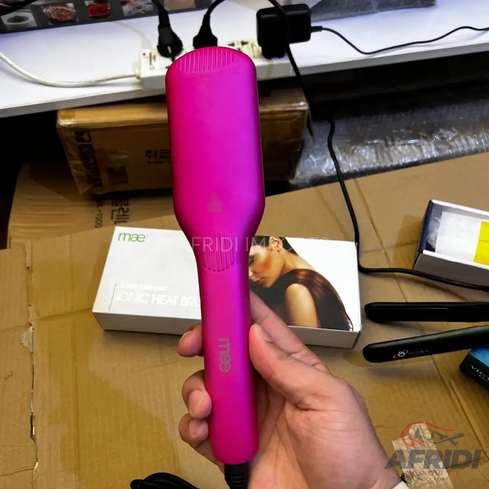 Lot Imported mae Hair Straightening Brush